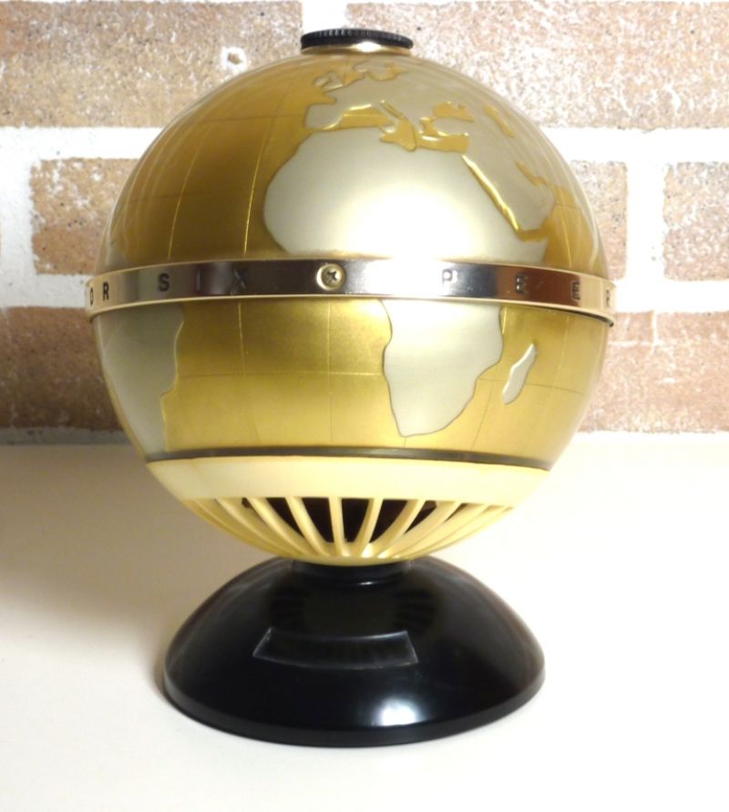 RADIO GLOBE PEERLESS 1960