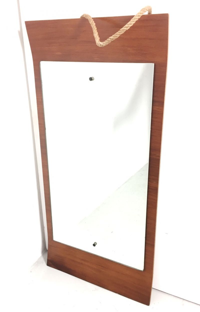 SCANDINAVIAN MIRROR 70S 