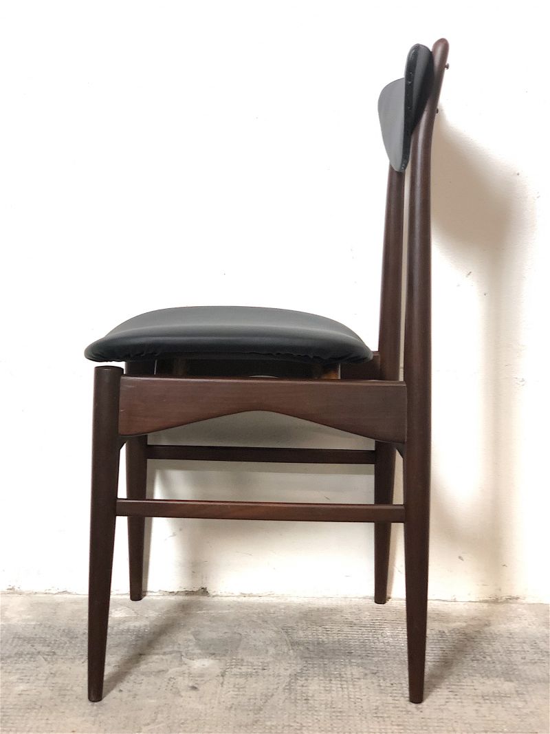 Set di 4 sedie scandinave vintage in legno e skai, 1950-1960