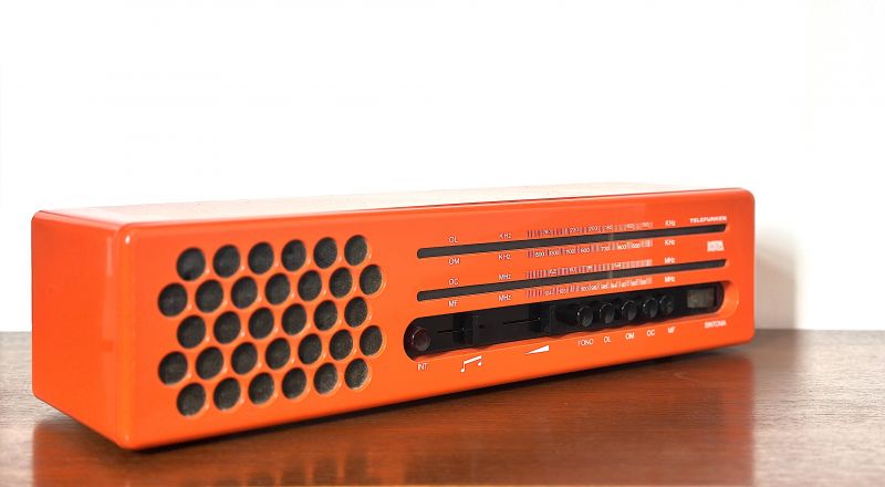 Telefunken KIRA Radio 70s Space-Age Made in Italy