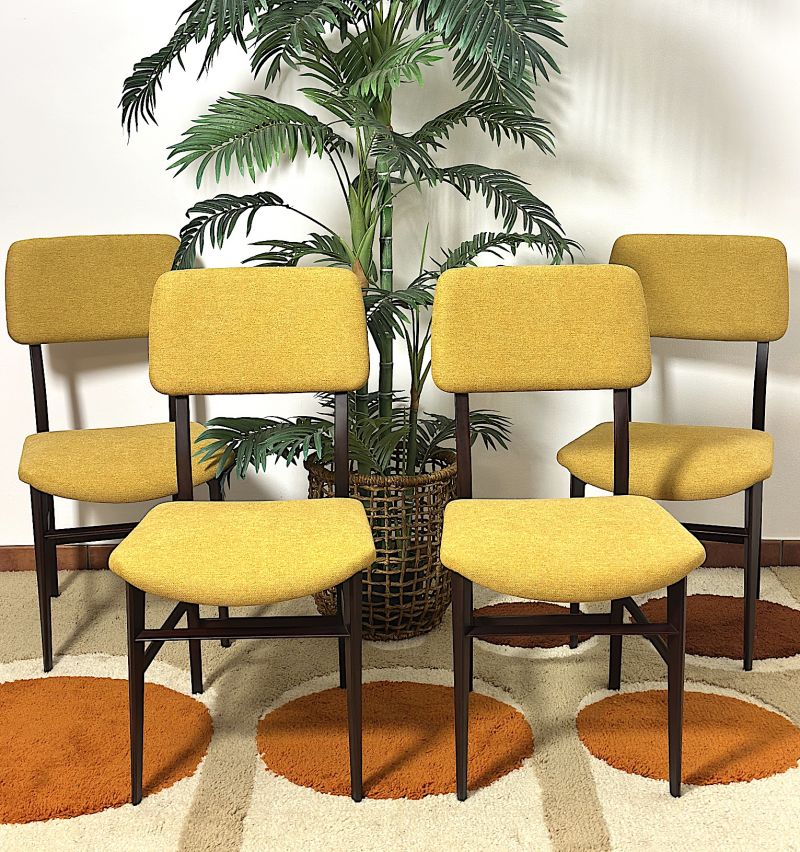 Set of 4 Vintage Teack Chairs from the 60s - Made in Italy -