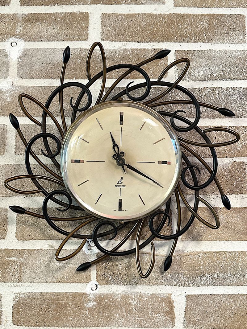 1960s JAZ Transistor wall clock, made in France.
