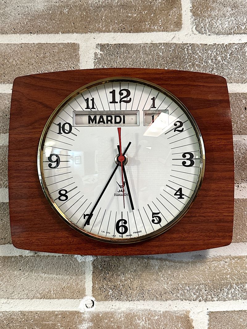 1960s JAZ Transistor wall clock with calendar, Made in France.